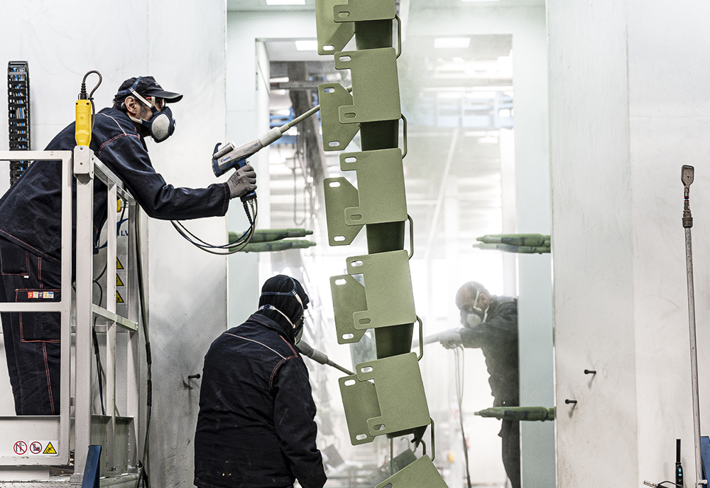 High-density powder coating booth